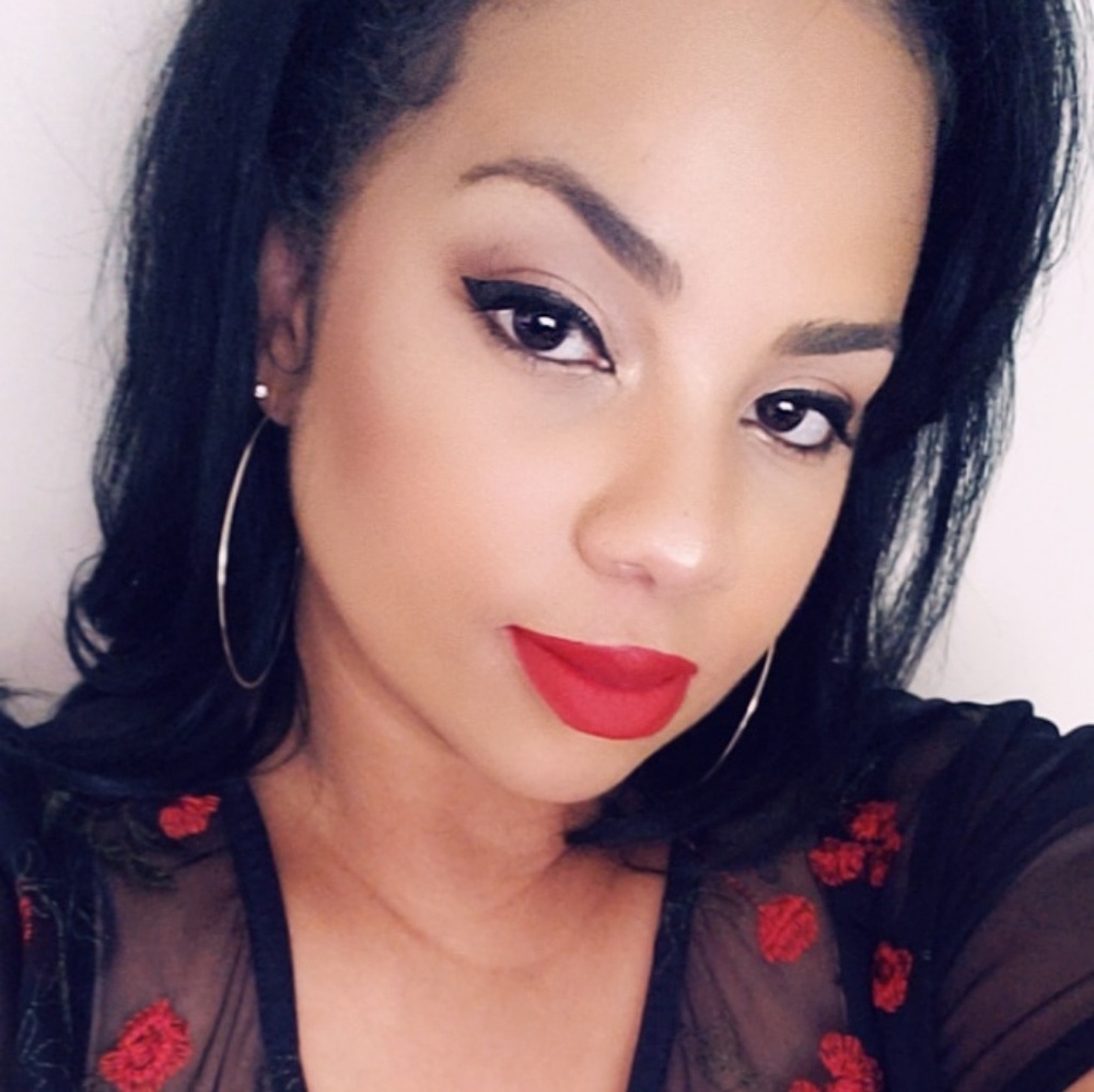 Meet your Posher, Lala